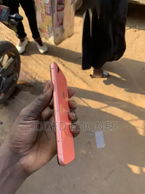 Apple iPhone XR 64 GB Orange