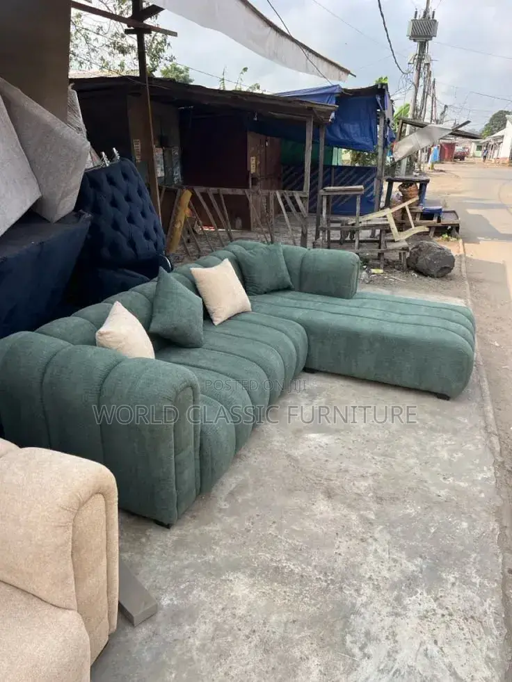 Vdetailing, and Matching Decorative Pillows.