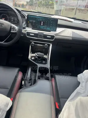 Geely Coolray 1.5 FWD 2021 Red