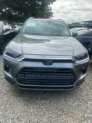 Toyota Highlander 2026 Gray