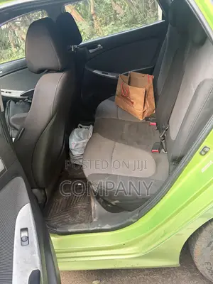 Hyundai Accent GLS Automatic 2010 Green