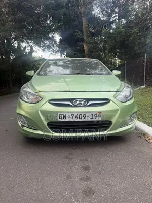Hyundai Accent GLS Automatic 2010 Green