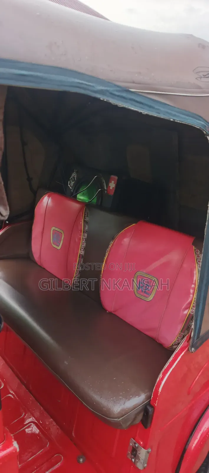Bajaj RE 2024 Red