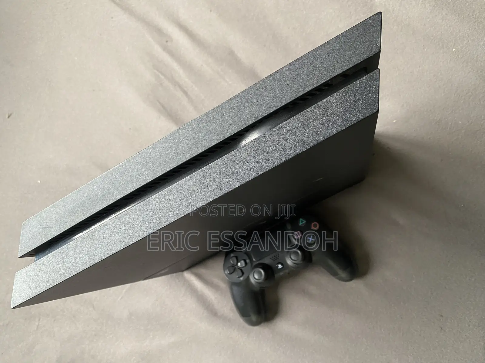 Sony Play Station 4