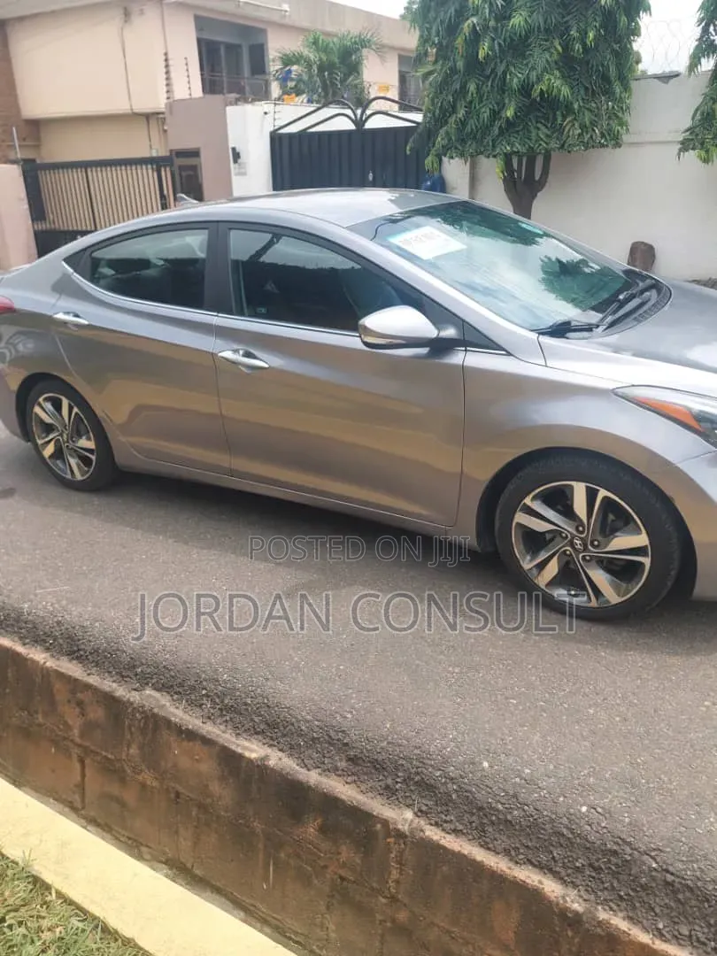 Hyundai Elantra 2016 Gray