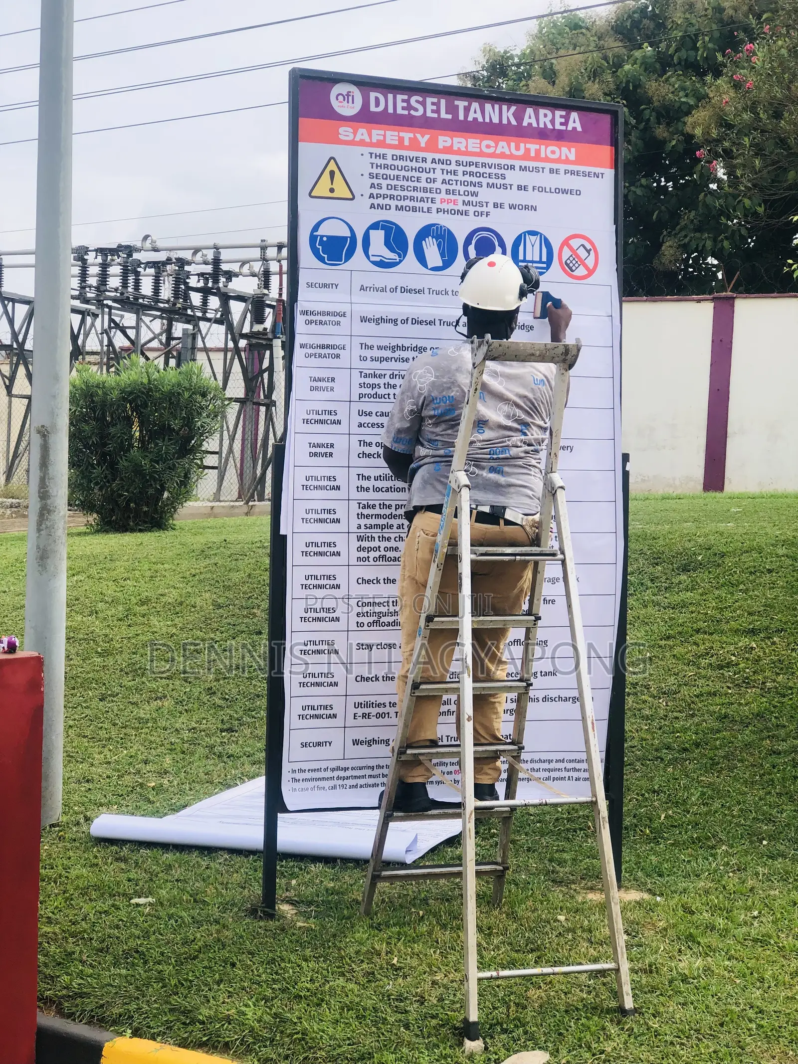 Dealer Board & Billboard Signages