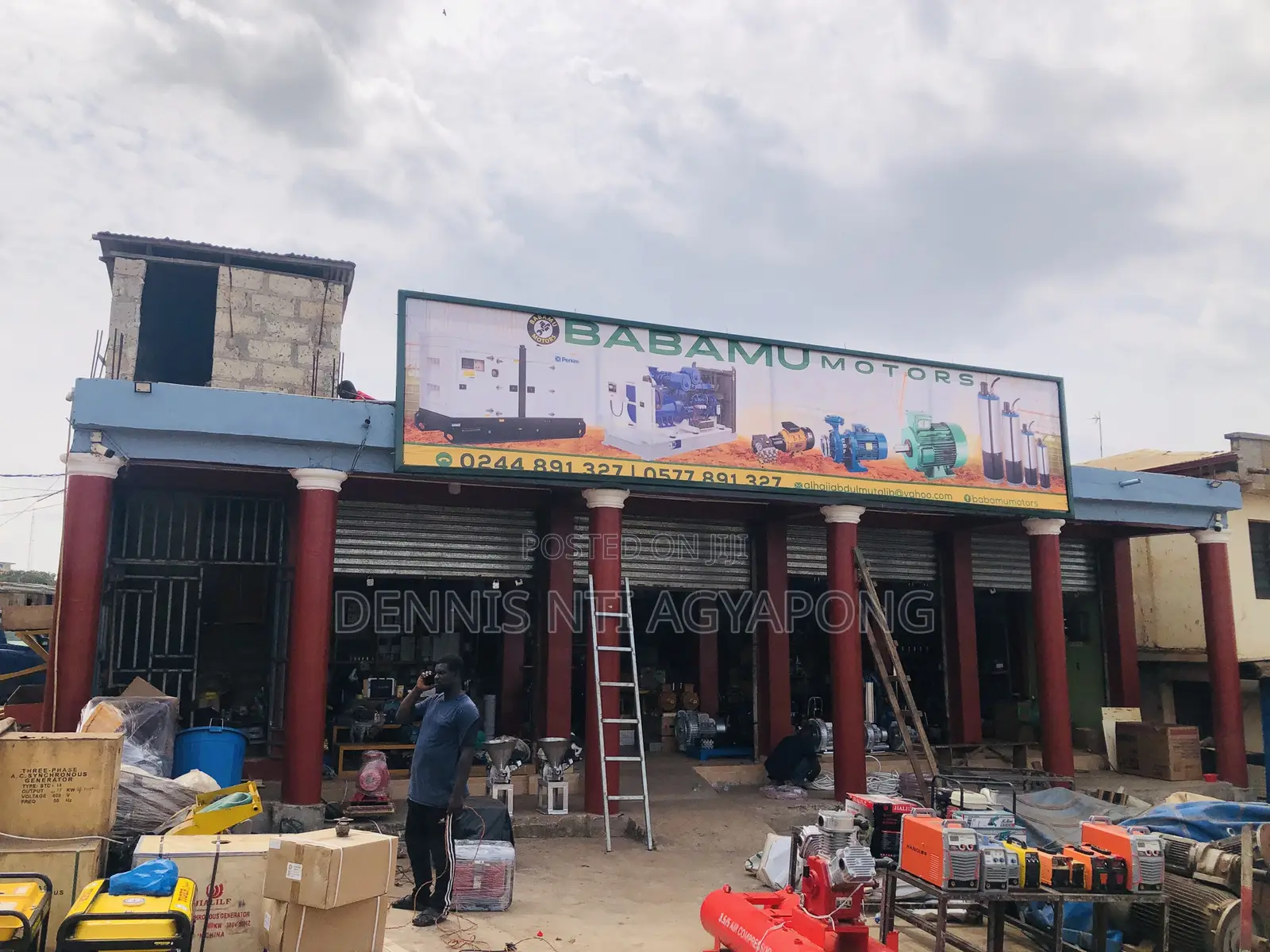 Dealer Board & Billboard Signages