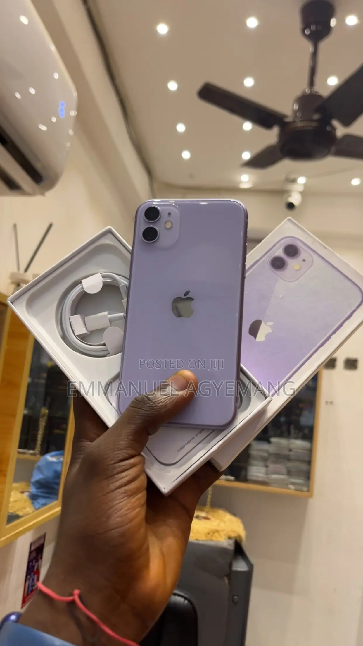 New Apple iPhone 11 128 GB Purple