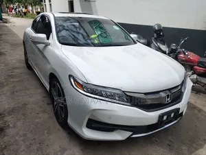 Honda Accord 2017 White
