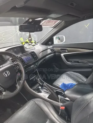 Honda Accord 2017 White
