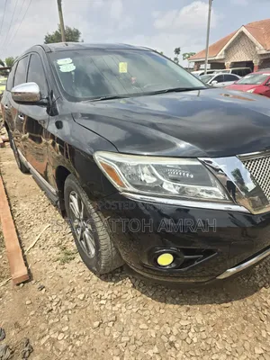 Nissan Pathfinder 2014 Black