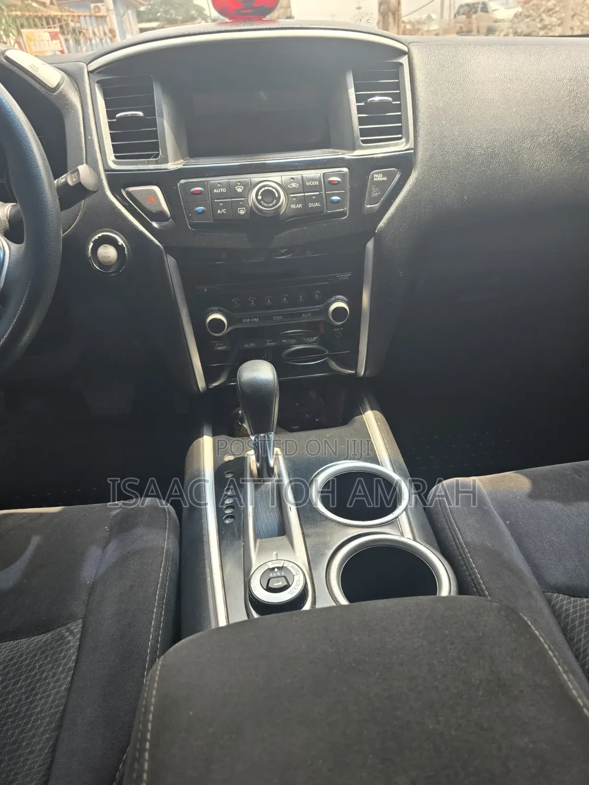 Nissan Pathfinder 2014 Black