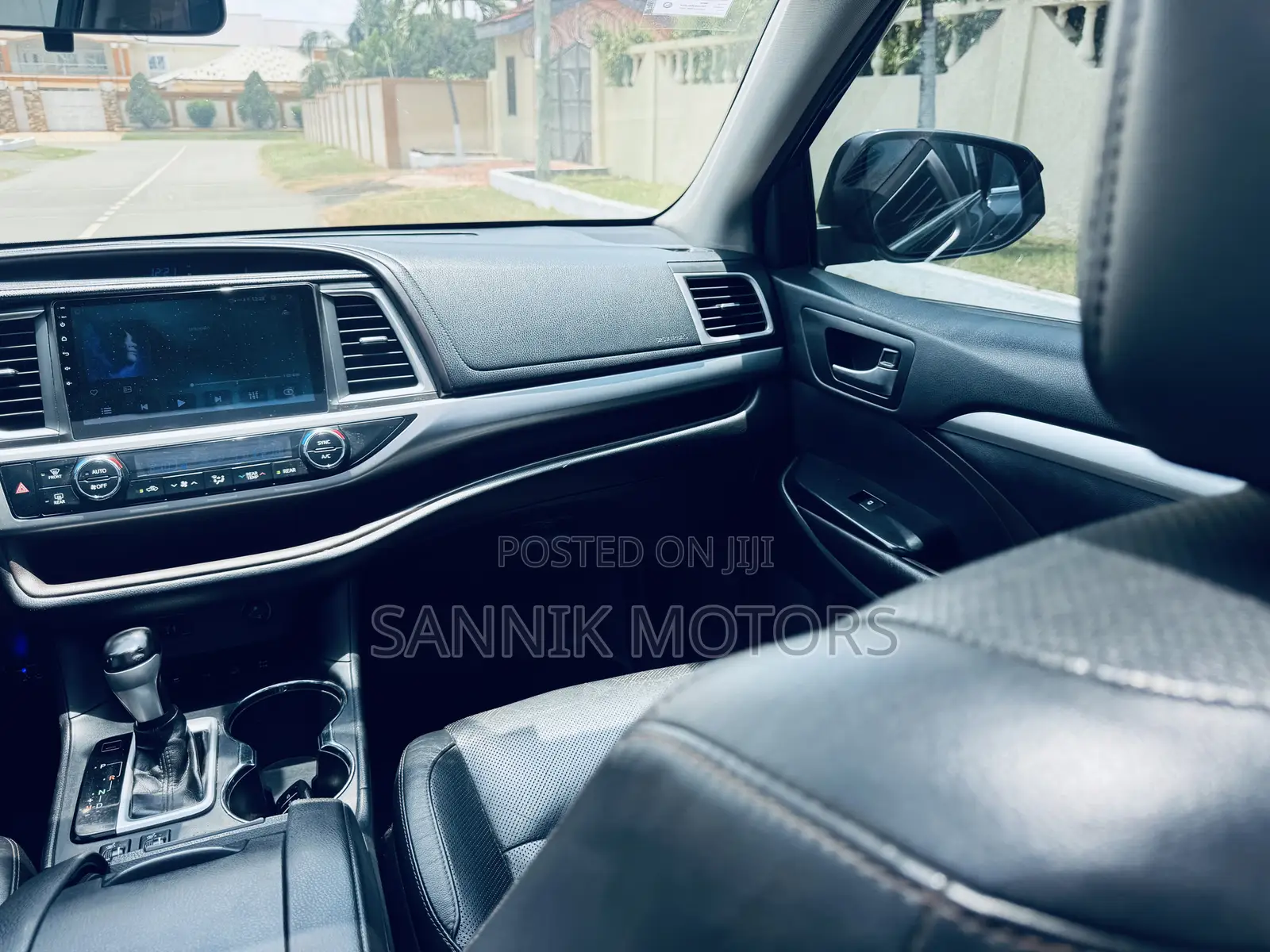 Toyota Highlander Limited 4x4 V6 (3.5L 6cyl 8A) 2017 Black
