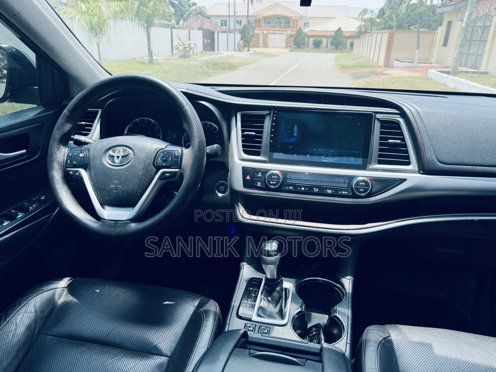 Toyota Highlander Limited 4x4 V6 (3.5L 6cyl 8A) 2017 Black