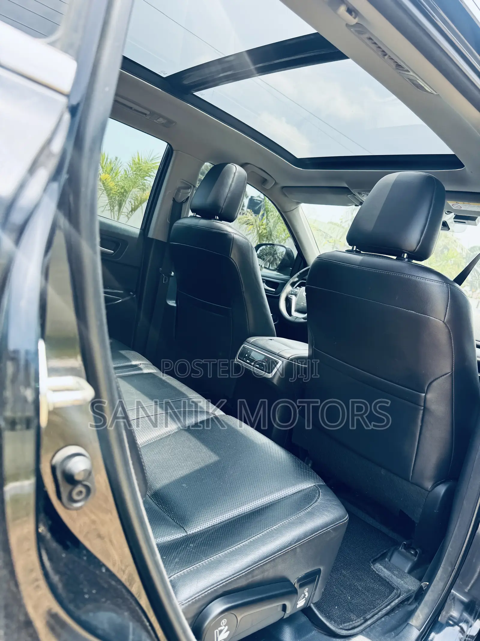Toyota Highlander Limited 4x4 V6 (3.5L 6cyl 8A) 2017 Black