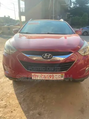 Hyundai Tucson 2015 Red