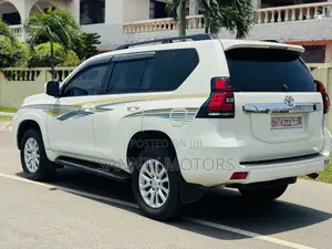 Toyota Land Cruiser Prado 2.7 2019 White