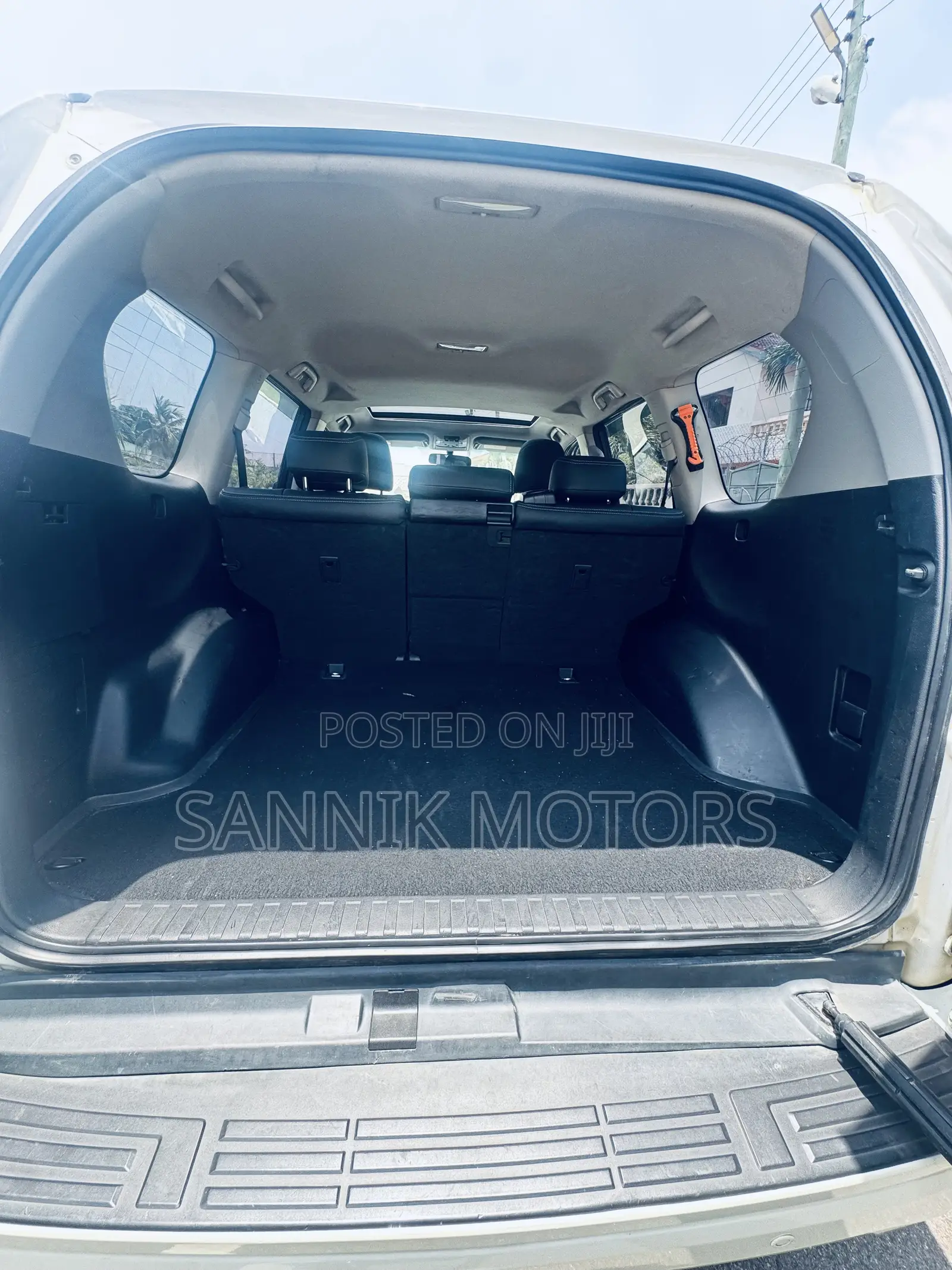 Toyota Land Cruiser Prado 2.7 2019 White