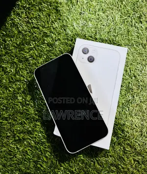 Apple iPhone 13 128 GB White