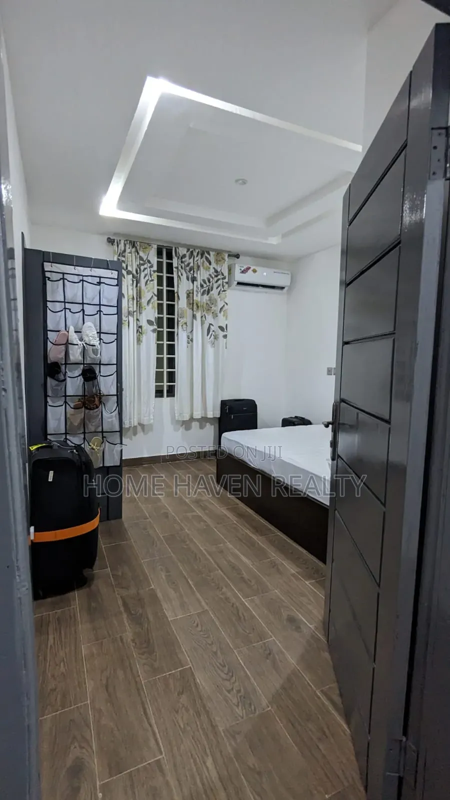 3bdrm House in Ashaley Botwe, School Junction for sale