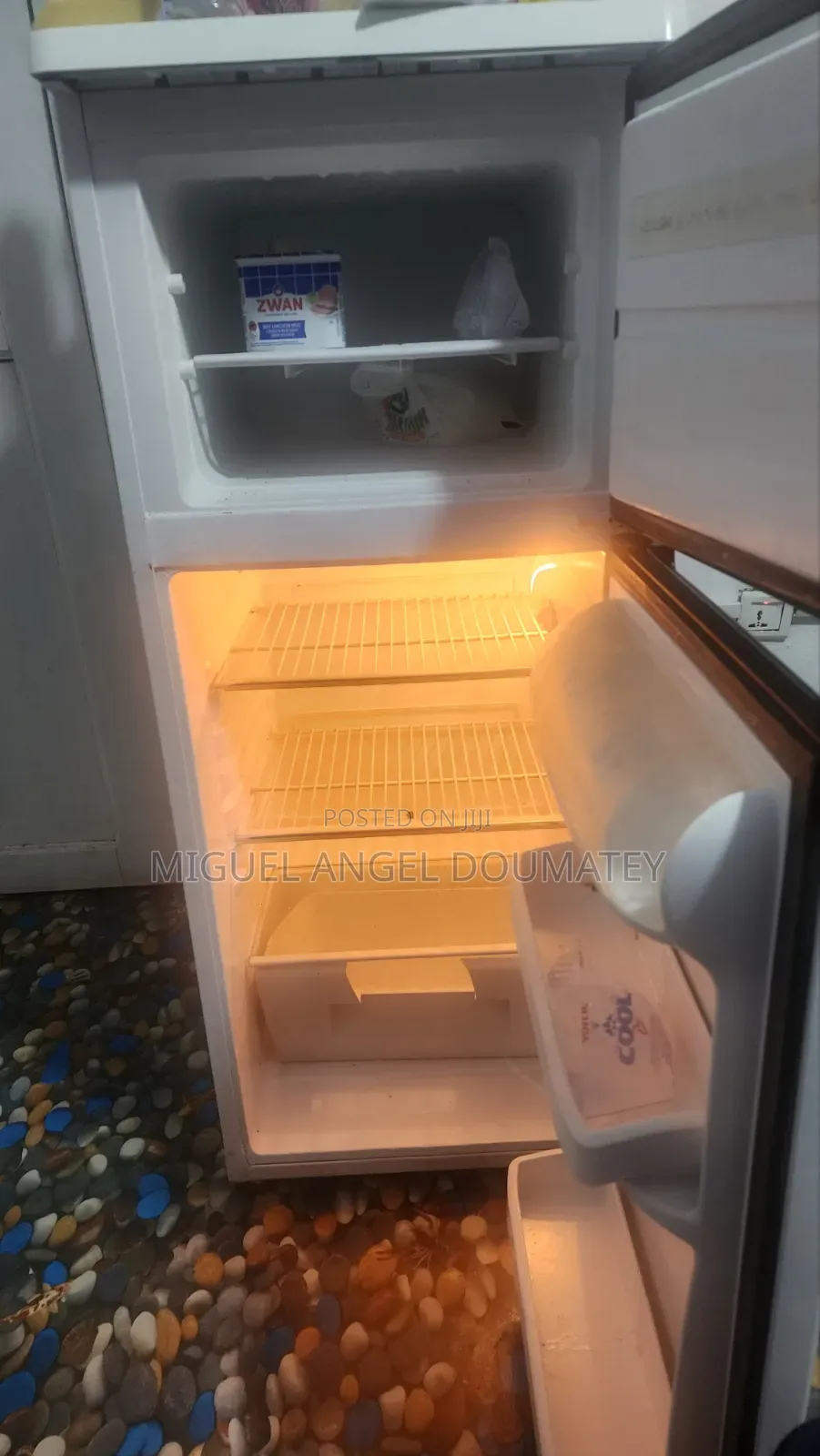 LG Fridge to Sell