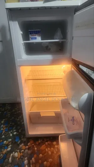 LG Fridge to Sell