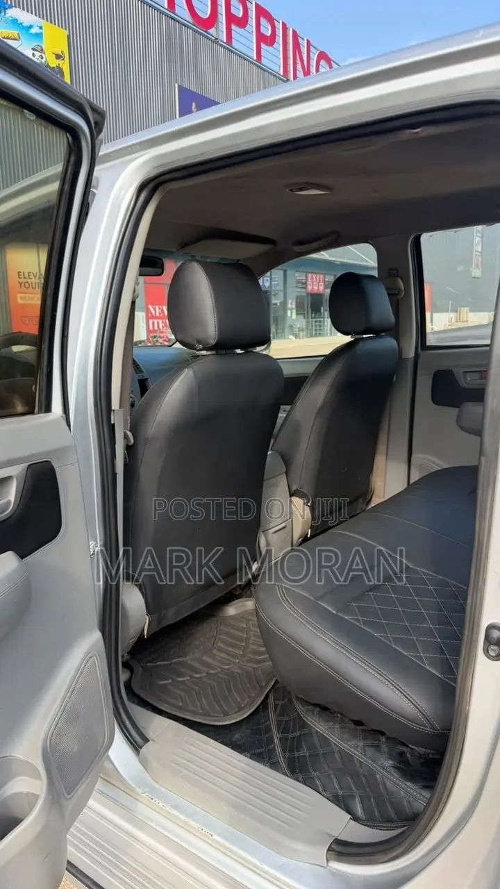 Toyota Hilux 2008 Silver