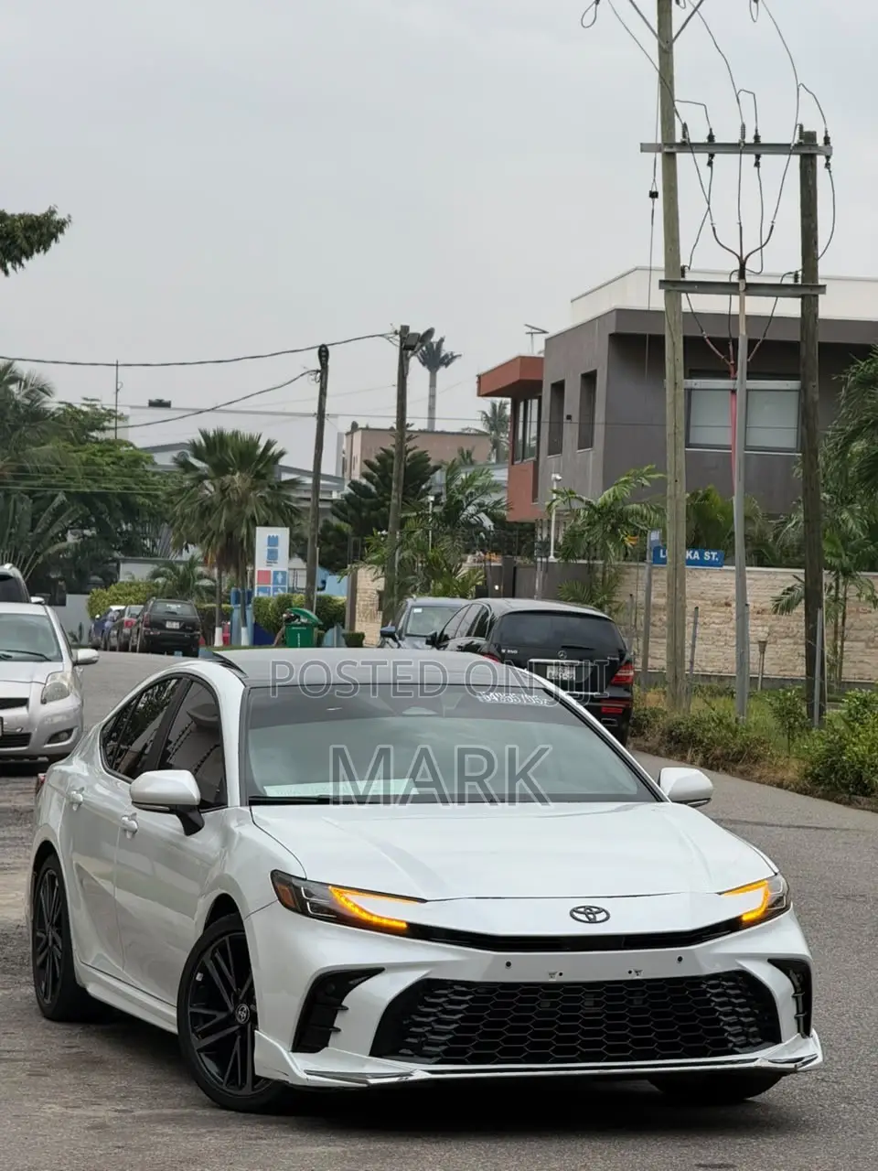 Toyota Camry 2025 White