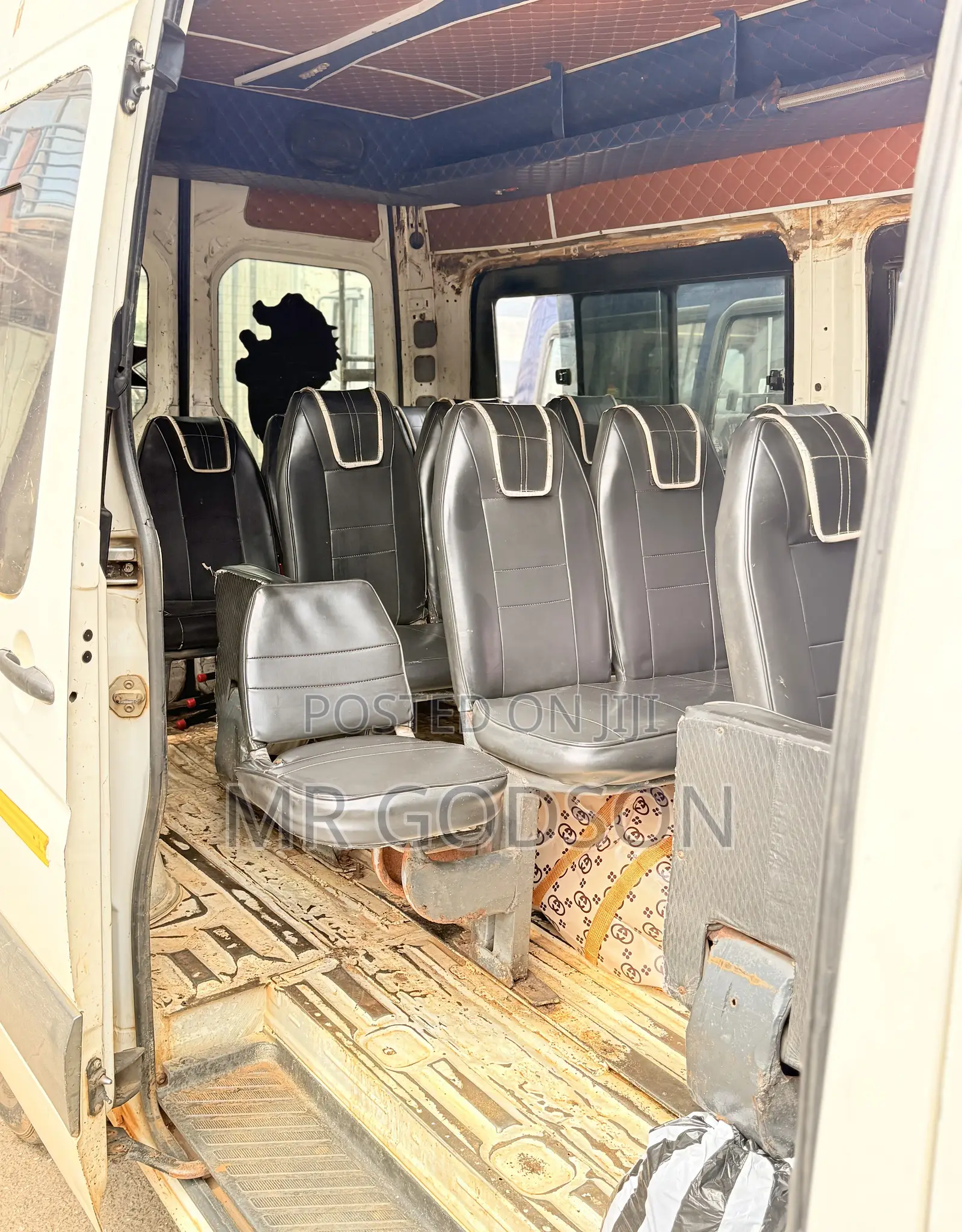 Mercedes-Benz Sprinter 2005 Yellow