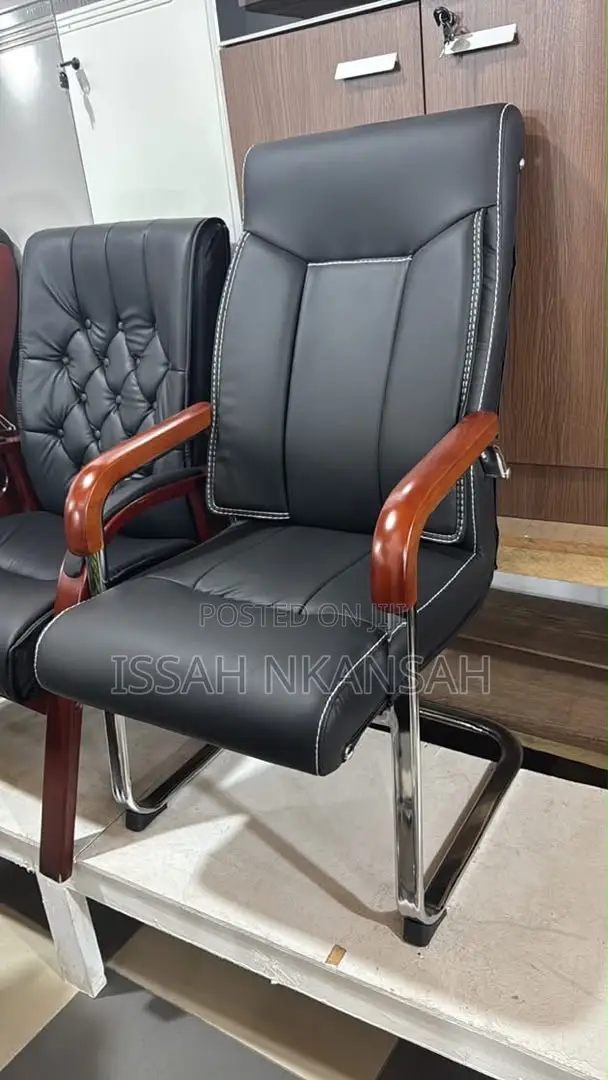 Black Diamond Pulpit Chair