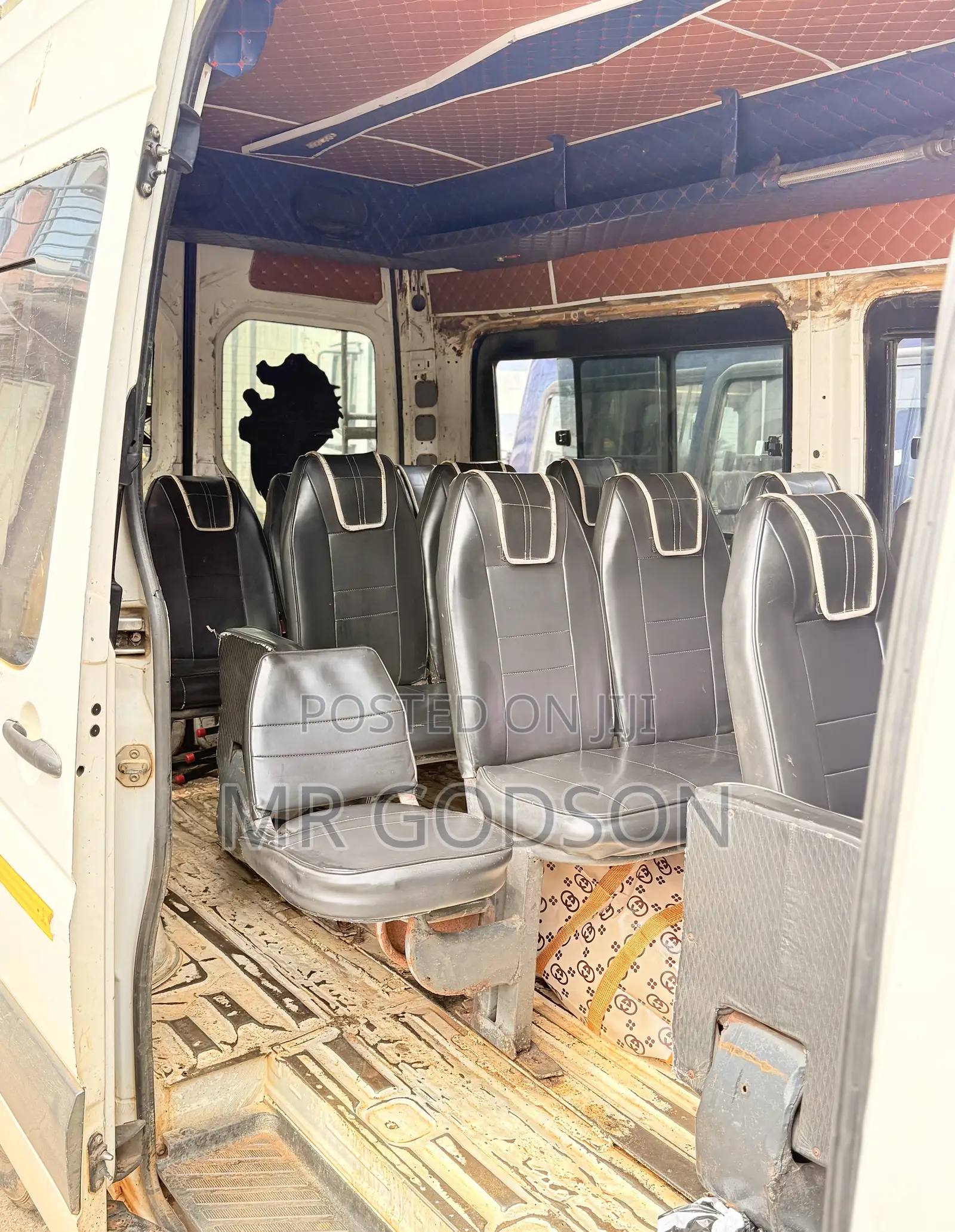 Mercedes-Benz Sprinter 2005 Yellow