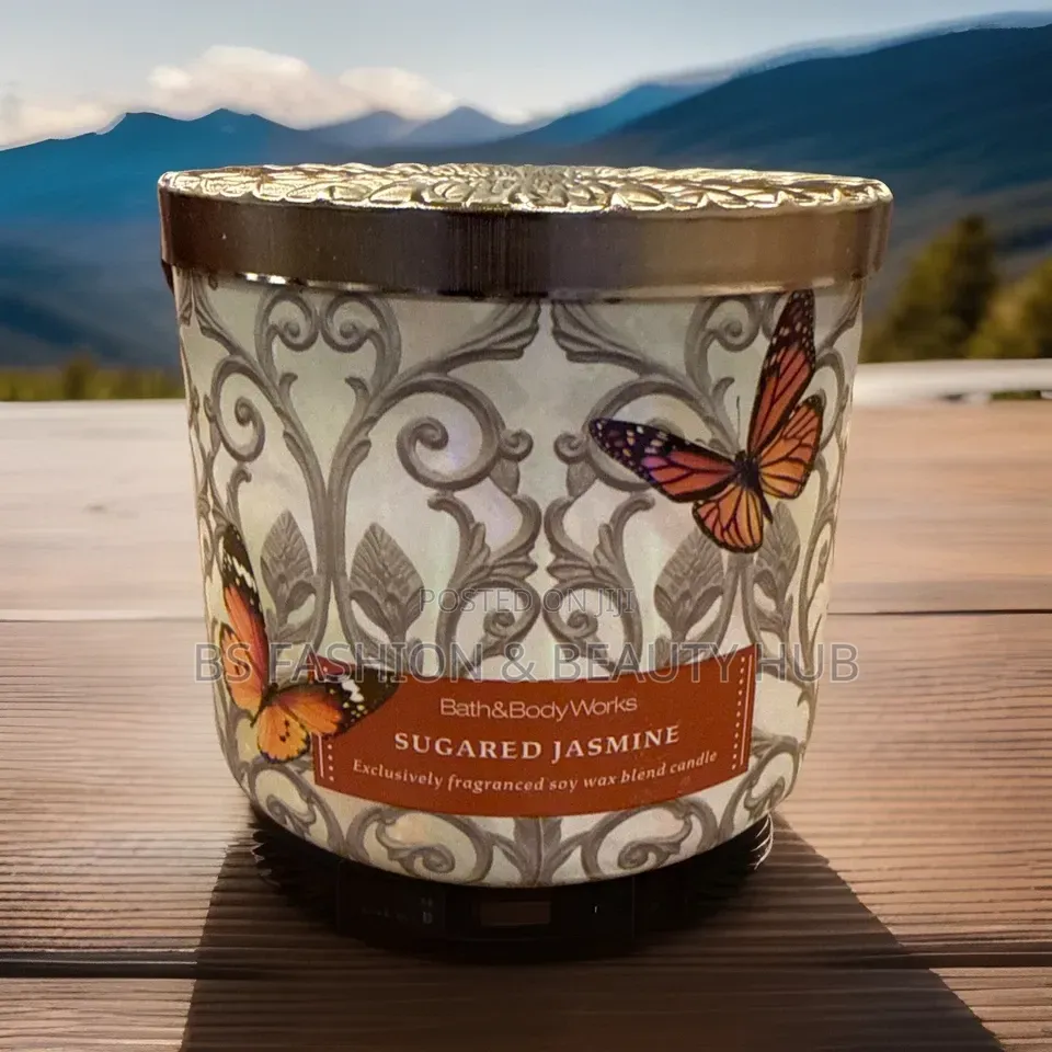 Bath and Body Works Scented Candle