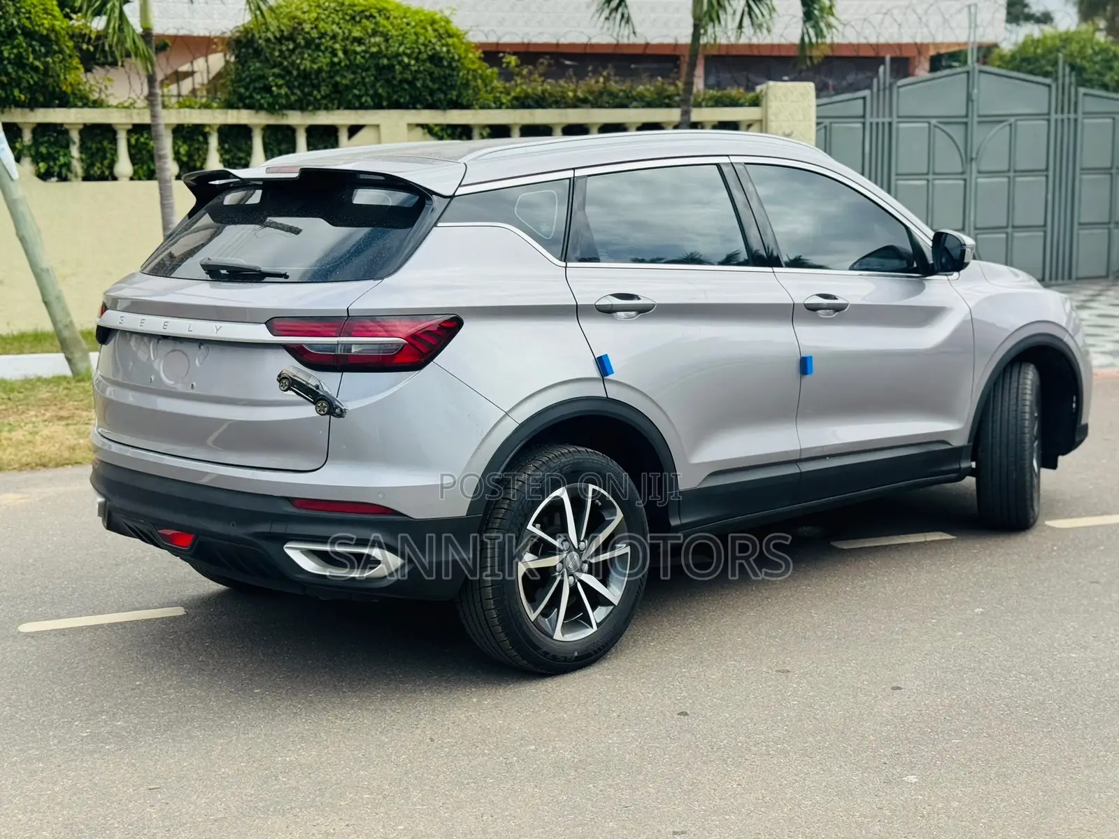 Geely Coolray 1.5 FWD 2021 Silver