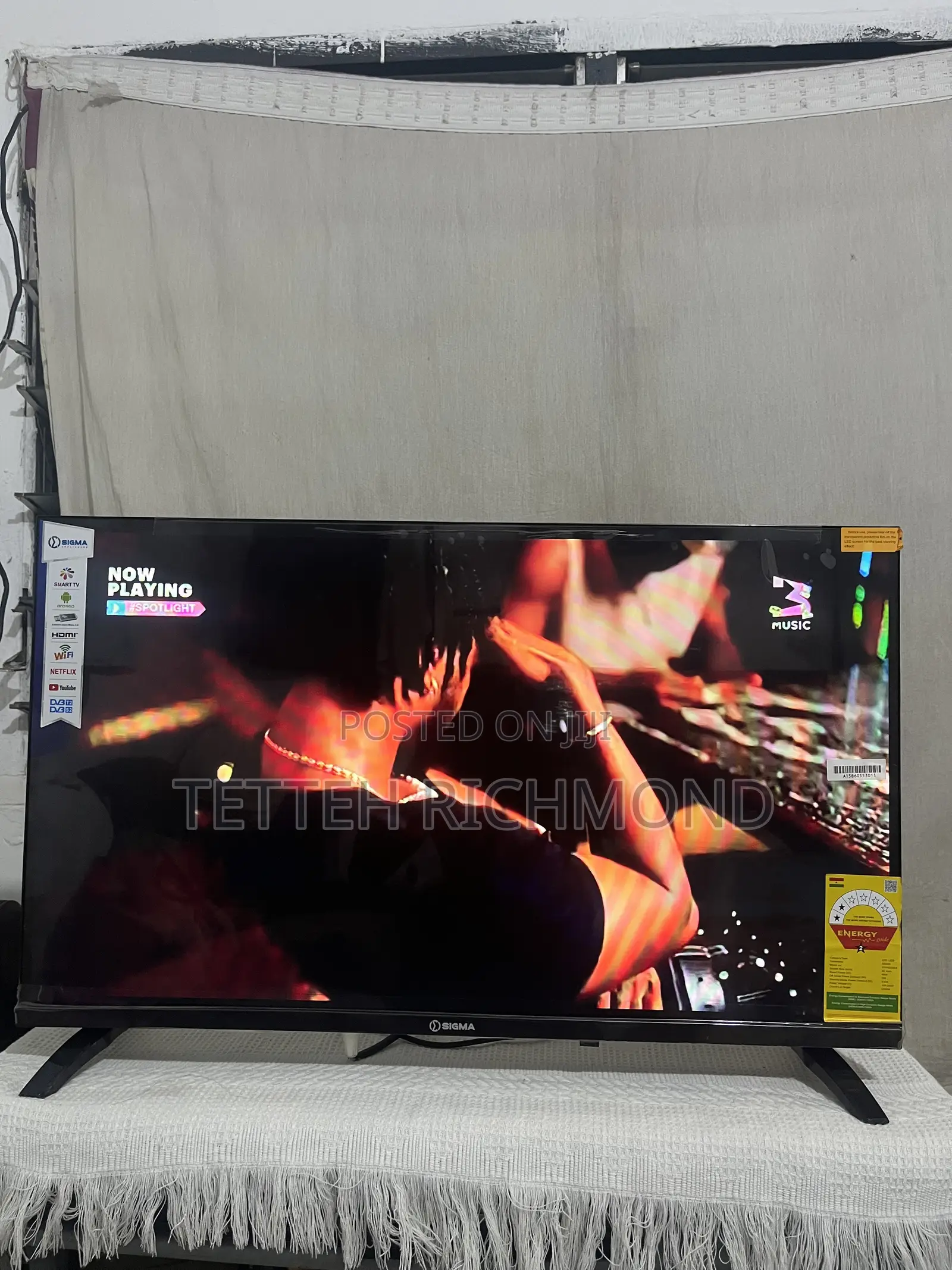 Sigma Smart 32inches