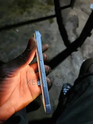 Apple iPhone 15 128 GB White