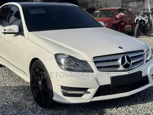 Mercedes-Benz C250 2014 White