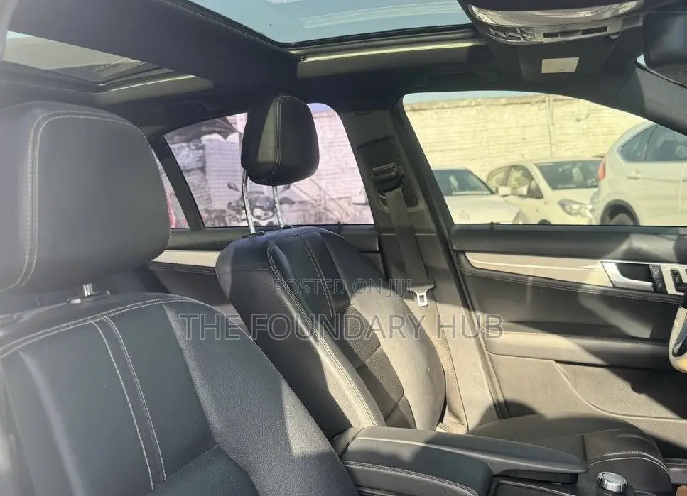 Mercedes-Benz C250 2014 White