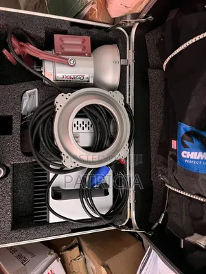 Mole-Richardson DigiMole HMI Professional Light Kit – Complete Set