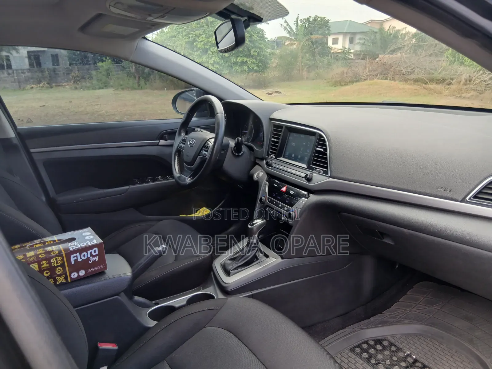 Hyundai Elantra Value Edition Sedan FWD (2.0L 4cyl 6A) 2017 Black