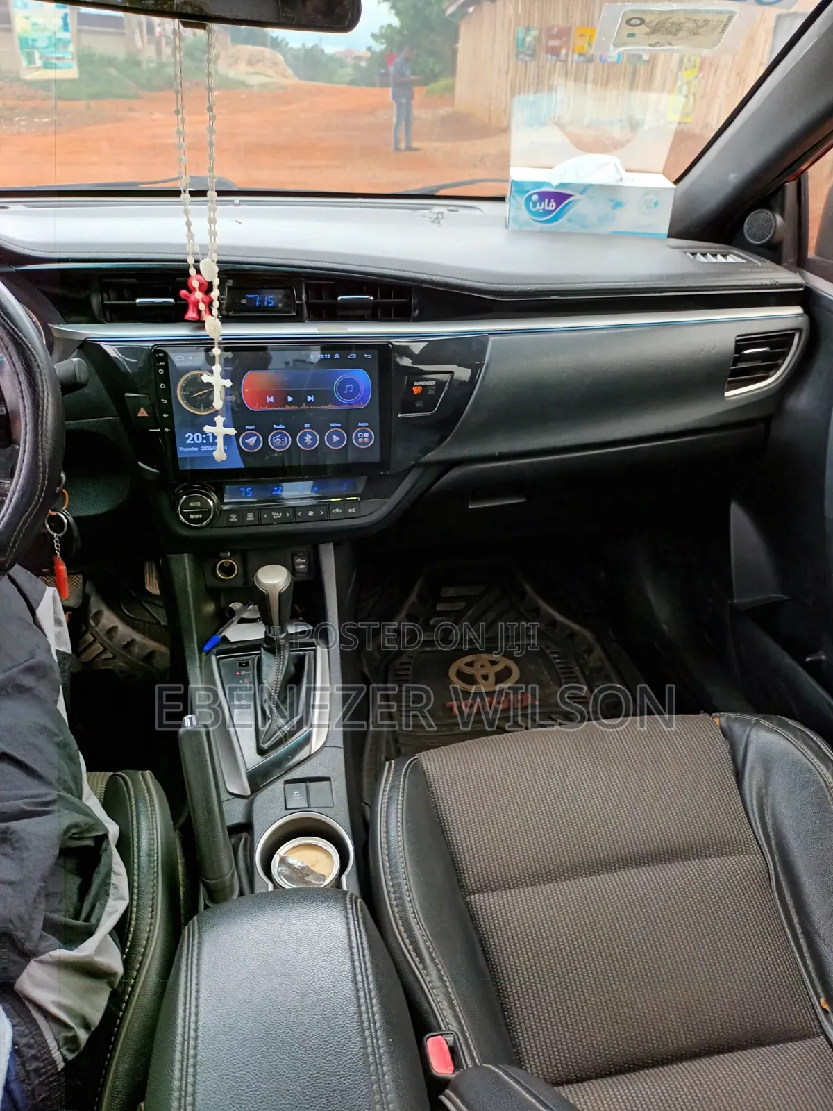 Toyota Corolla 2015 Red