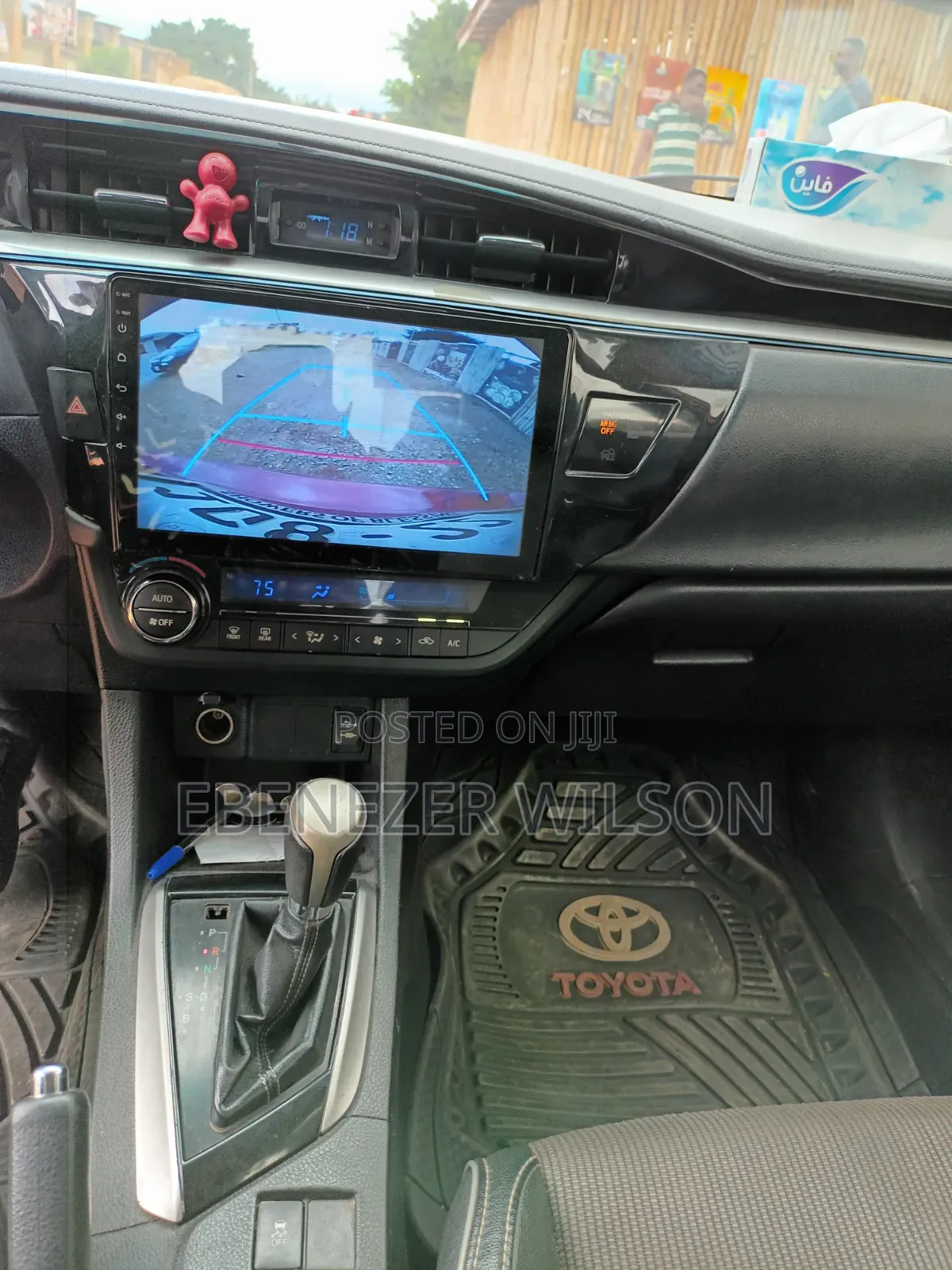 Toyota Corolla 2015 Red