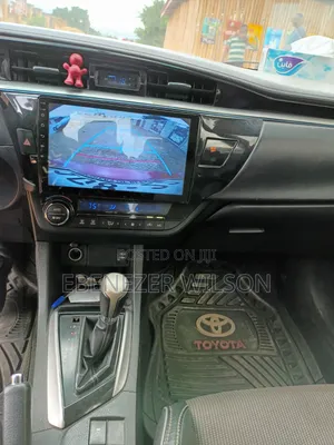 Toyota Corolla 2015 Red
