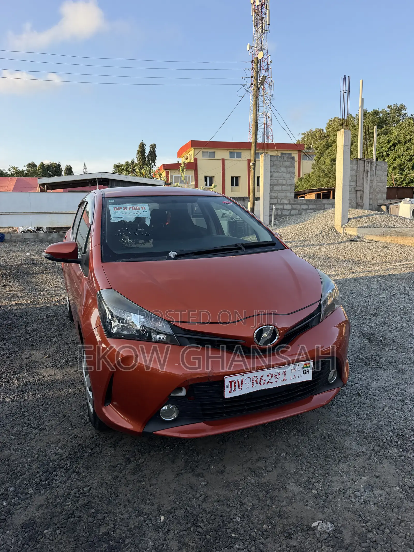 Toyota Vitz 2016 Brown