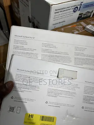 New Laptop Microsoft Surface Pro Copilot+ PC 12 16GB SSD 256GB