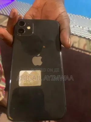 Apple iPhone 11 64 GB Black