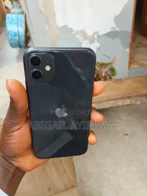 Apple iPhone 11 64 GB Black