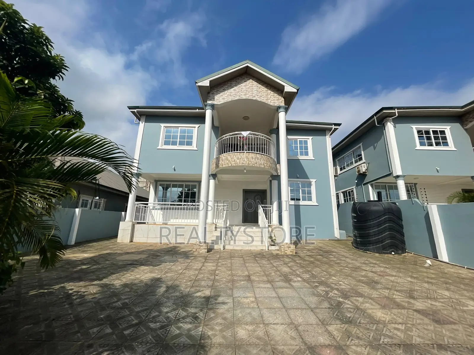6bdrm Duplex in Cozy Home, Accra Metropolitan for rent