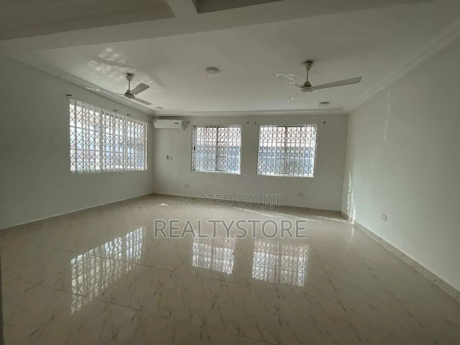 6bdrm Duplex in Cozy Home, Accra Metropolitan for rent