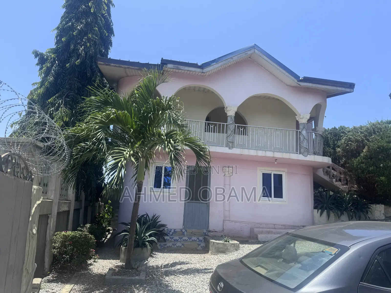 Furnished 6bdrm House in Old Barrier for sale