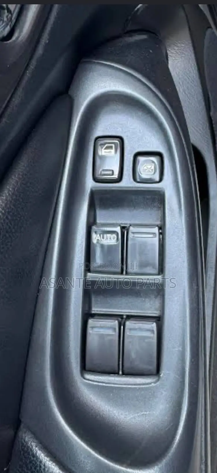 Nissan Sentra B15 Power Window Switch